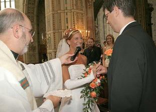 "Jiří, tento prsten je znamením věrnosti"