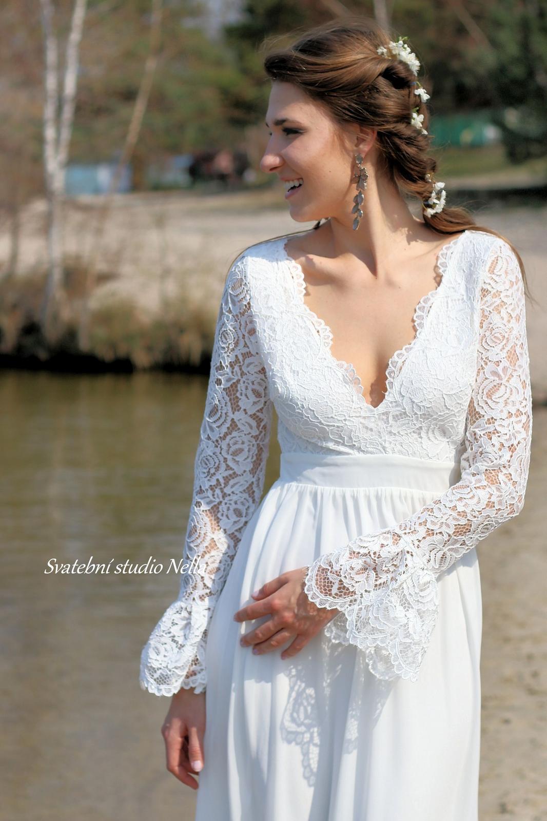 Milky white Accessible sneeze Svatební šaty boho s krajkovým rukávem vel.34 - Svatební bazar | Beremese.cz