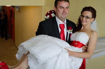 Zvládol to. Po toľkých schodoch ma vyniesol až ku stolu.