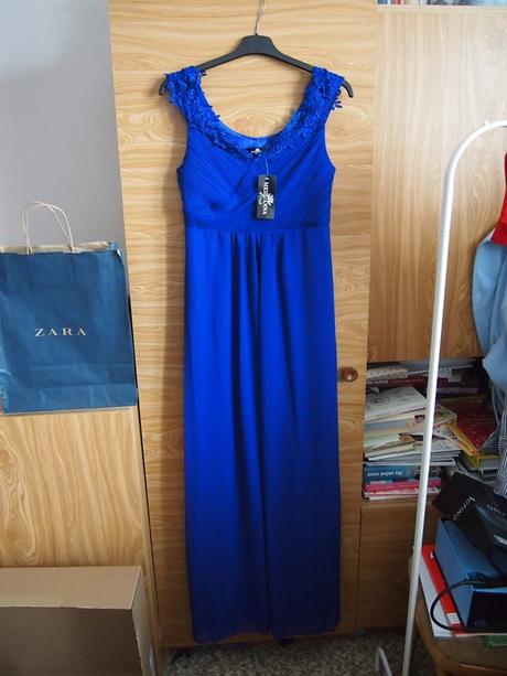 Dlouhé modré šaty - Obrázek č. 1
