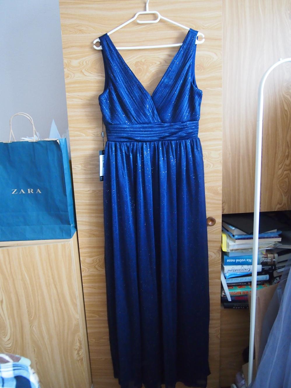 Dlouhé modré třpytivé šaty - Obrázek č. 1