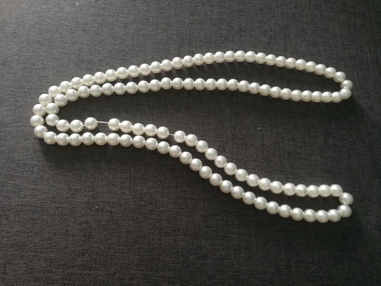 Dlhý perličkový náhrdelník - Obrázok č. 1