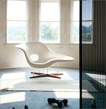 Charles Eames - La Chaise - 1948