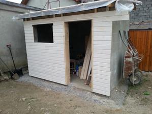 zas o kusok blizsie k dokonceniu :-)