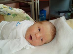 tak jsem na světě-Kubík, 9.4.08 v 19:30 hod, 3360 g a 52 cm