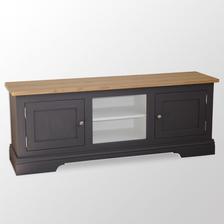 Takovýhle TV stolek by se mi líbil, ale asi si ho budu muset nechat vyrobit na míru, protože ho potřebuju do niky, která má 139,5cm
