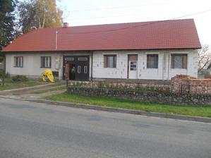máme provizorní okna a dveře