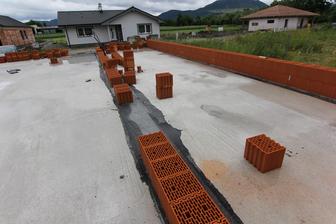 Lepenka presahovala miestami smiešne 3cm - čo je skoro nemožné kvalitne spojiť so zvyškom
