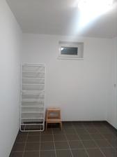 8.11.2017 - IKEA Regále, pre triedenie prádla pred praním. Potešenie pre ženu ;-). Čochvíľa pribudnú regále na stenu na ľavo, už sú objednané