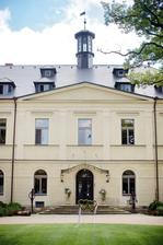 Chateau Mcely