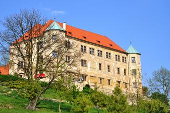 Zámek Vinařice