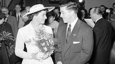 Olga Fikotová a Harold Connoly (1957)