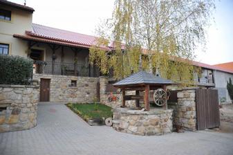 Hotel Lony