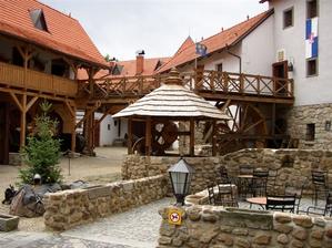 Hrad Červený Újezd