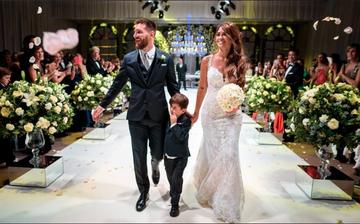 Lionel Messi a Antonella Roccuzzo (2017)
