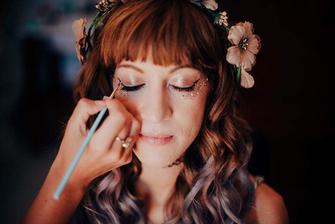 Glitter makeup
