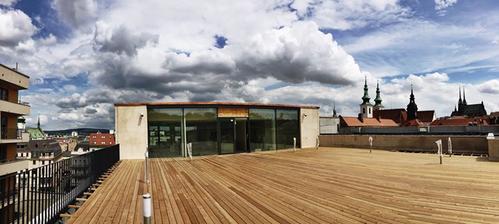 NEST Interiér