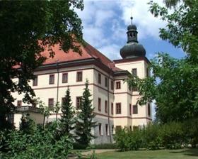 Lnáře