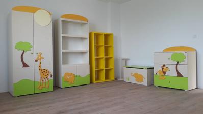 Nabytok do detskej, paci sa aj synovi, co je hlavne ;)