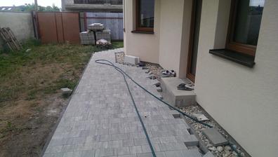 Hrame sa s dlazbou po vikendoch. :-)