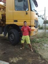 Maros pomahal kde bolo treba... dvihnut pumpu? neni probleeeem :)
