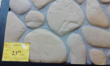 Kamene na zem Merkury Market, ale špárovačka v rovnakej okrovej farbe