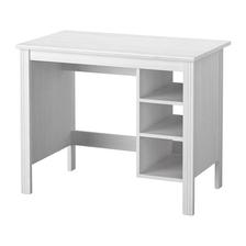 moja spalna: pisaci stol Brusali Ikea 50eur Šírka 90 cm Hĺbka 52 cm Výška 73 cm