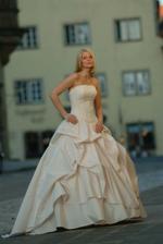 Tip na šaty - no, ale rukuna srdce, nejsem modelka. Škoda
