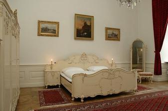 novomanželské apartmá