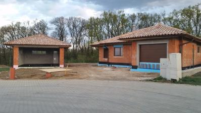jedna brána hotová hormann