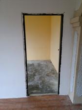 Budoucí pracovna, vstup z kuchyně