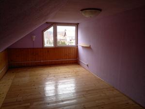Podkroví, pokoj 1
