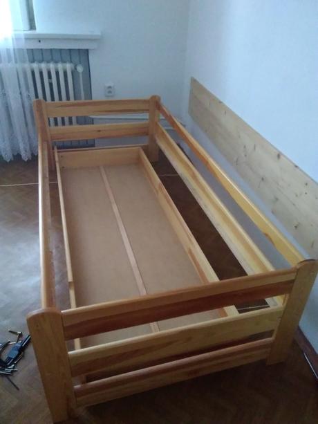 Drevená postel - Obrázok č. 1