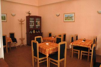 Tak v této restauraci budeme mít oběd :-)