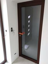 Konečne sme odbalili dvere do garáže.