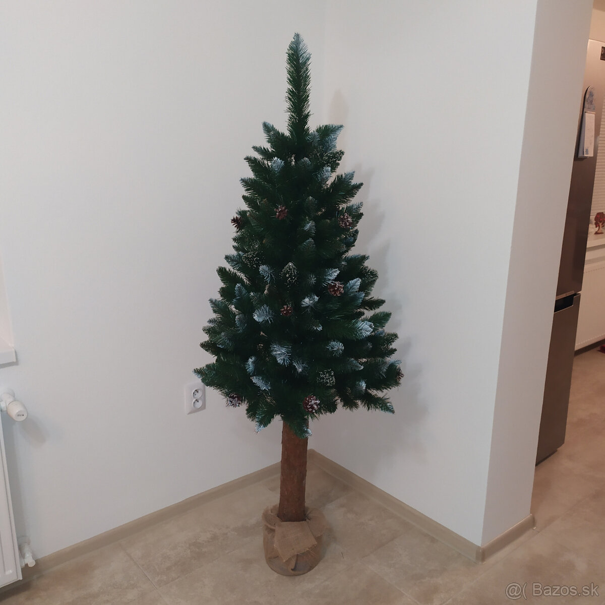 vianočný strom na kmienku - Obrázok č. 1