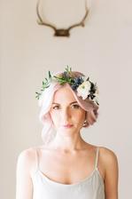 http://ciara-richardson.com/blog/2013/01/25/thistle-flower-of-the-month-by-tinge-floral/#