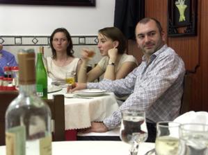 Ena, Zuzana a David