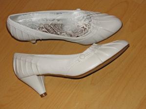 Botky - Deichmann 449 Kč