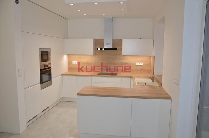 Kchenkorpus Shop Trendy Free Kchen Grau With Kchen Grau With Hardeck Kchen With Kchen Grau With Hardeck Einbaukchen With Kchenkorpus Shop Stunning Latest Top Nolte Kche Mit Egerten Korpus Birnbaum Front Ozean