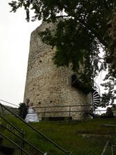 s hradní věží