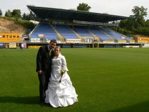 a s hlavní tribunou