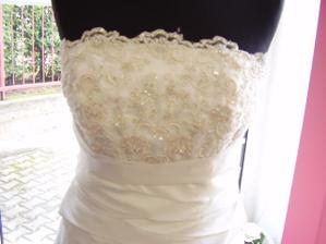 detail korzetu....