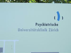 a u psychiatricke kliniky ...