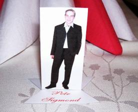 Nápad mé maličkosti na jmenovky zasedacího pořádku. Až je budu mít všechny, tak je vyfotim společně :-) Zatim jich mam asi 15 ze 38 ks