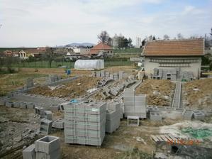 19.04.13 ... a pekne sa ukladajú 3 rady DT-čiek :)