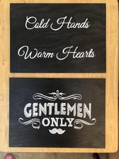 Dalsi cedule Gentlemen