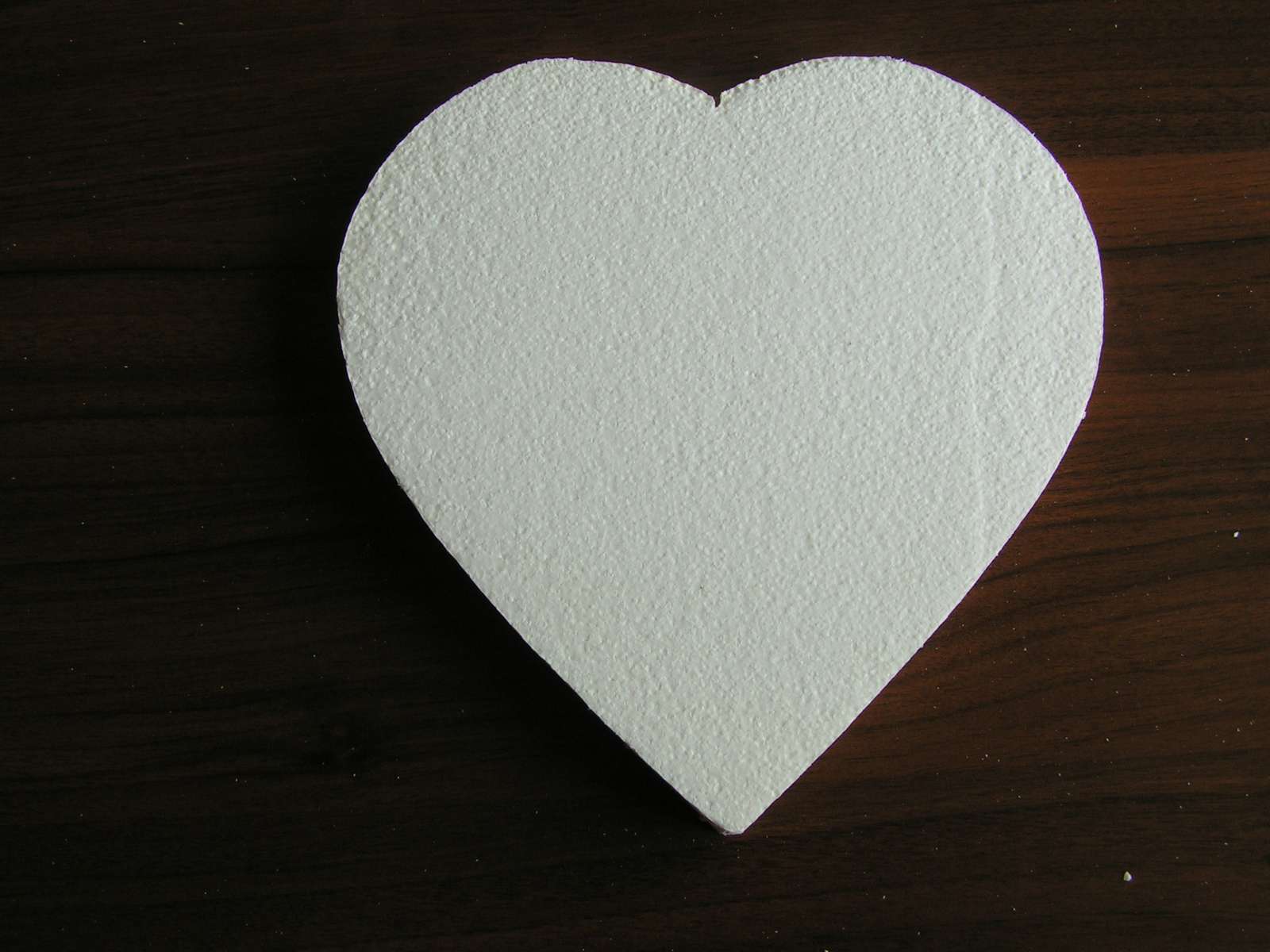 Polystyrenové srdce cca 24 cm - Obrázek č. 1