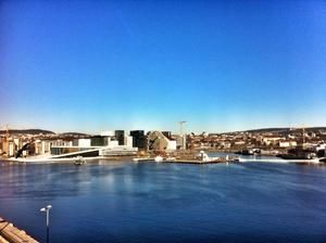 Oslo - vlavo v popredi Opera ;)