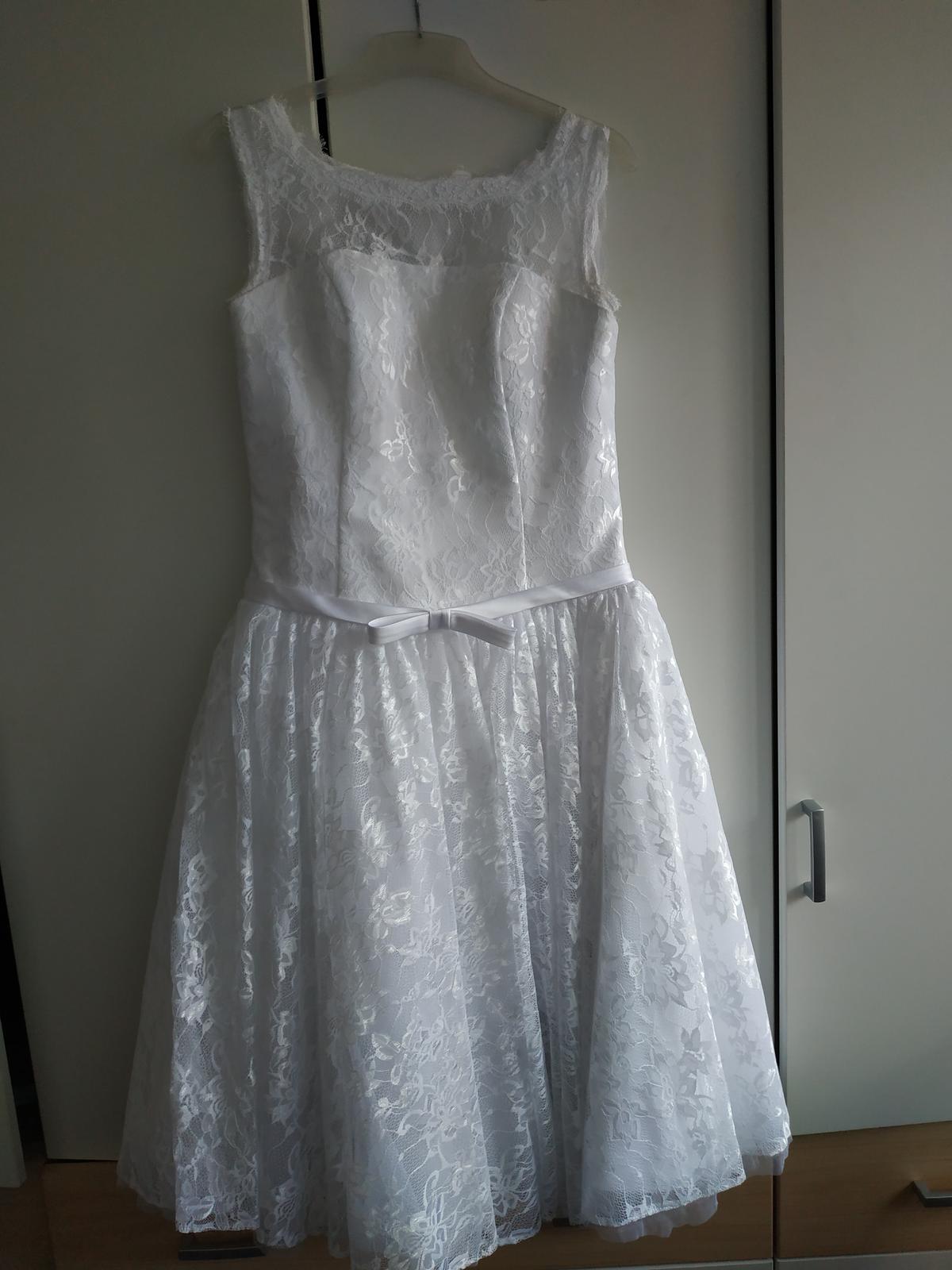 Krátké svatební šaty - Obrázek č. 1